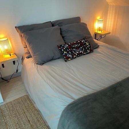 Appartement Cosy A La Campagne Languidic Exterior foto